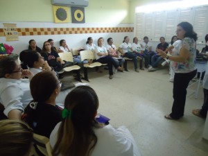 ALUNOS DA FACENE/RN PROMOVEM CAPACITAÇÃO SOBRE HANSENÍASE COM AGENTES COMUNITÁRIOS DE SAÚDE DE MOSSORÓ